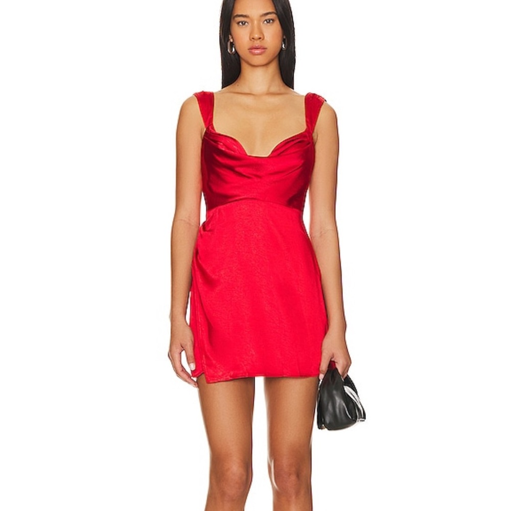 NWT REVOLVE Havana Mini Dress in Red❤️
Runaway The Label